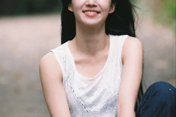 Lu Yuxiao press photo