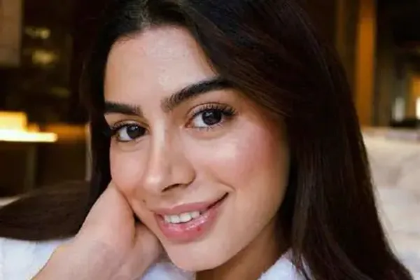 Khushi Kapoor At A Glance